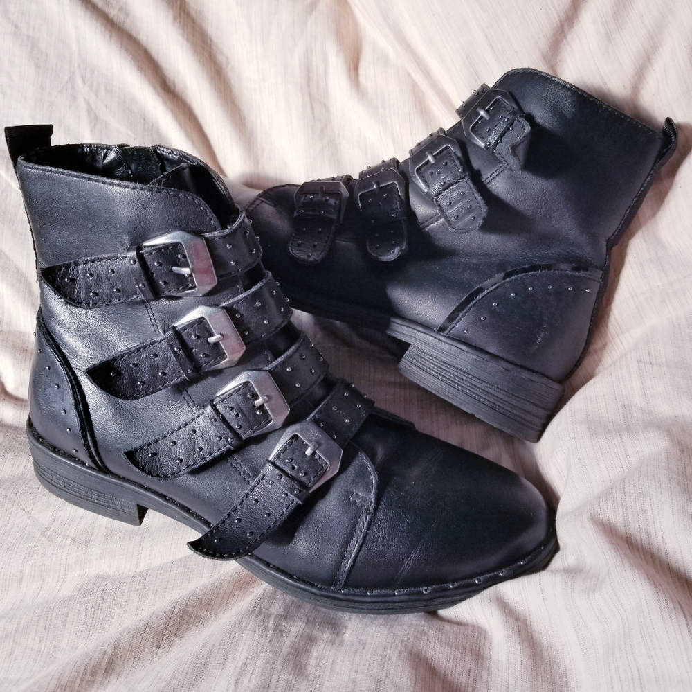 Sz 8 Steve Madden Pursue boots